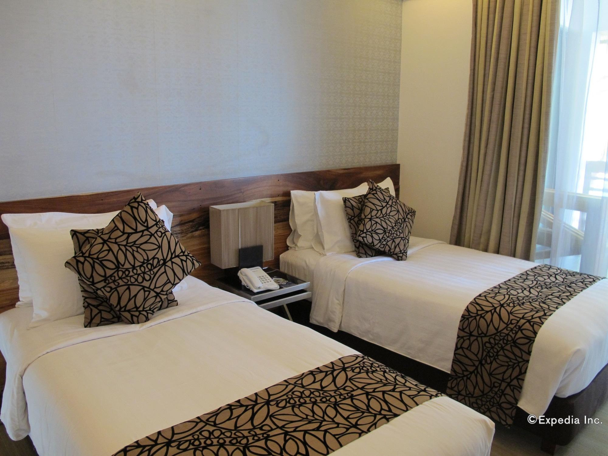 Infinity Resort Puerto Galera Εξωτερικό φωτογραφία