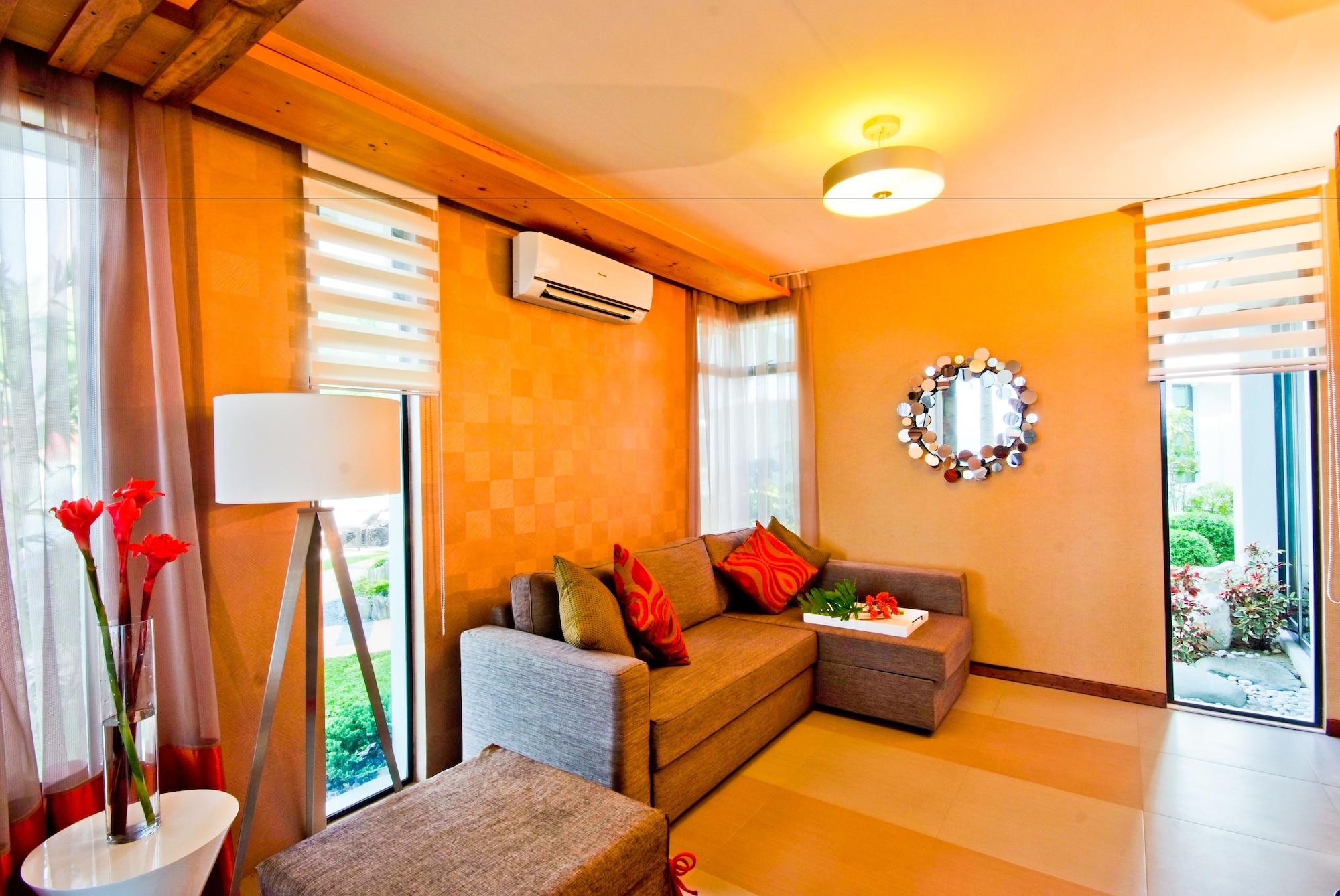 Infinity Resort Puerto Galera Εξωτερικό φωτογραφία