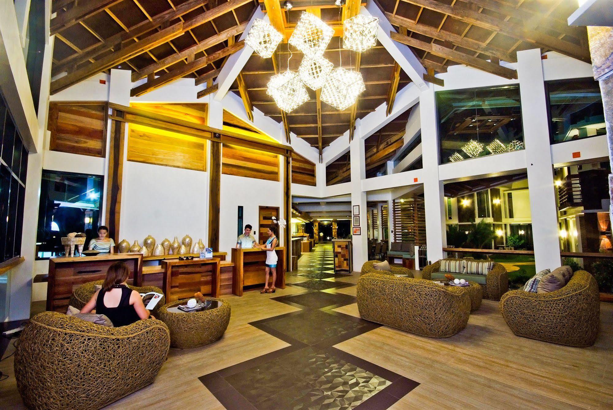 Infinity Resort Puerto Galera Εξωτερικό φωτογραφία