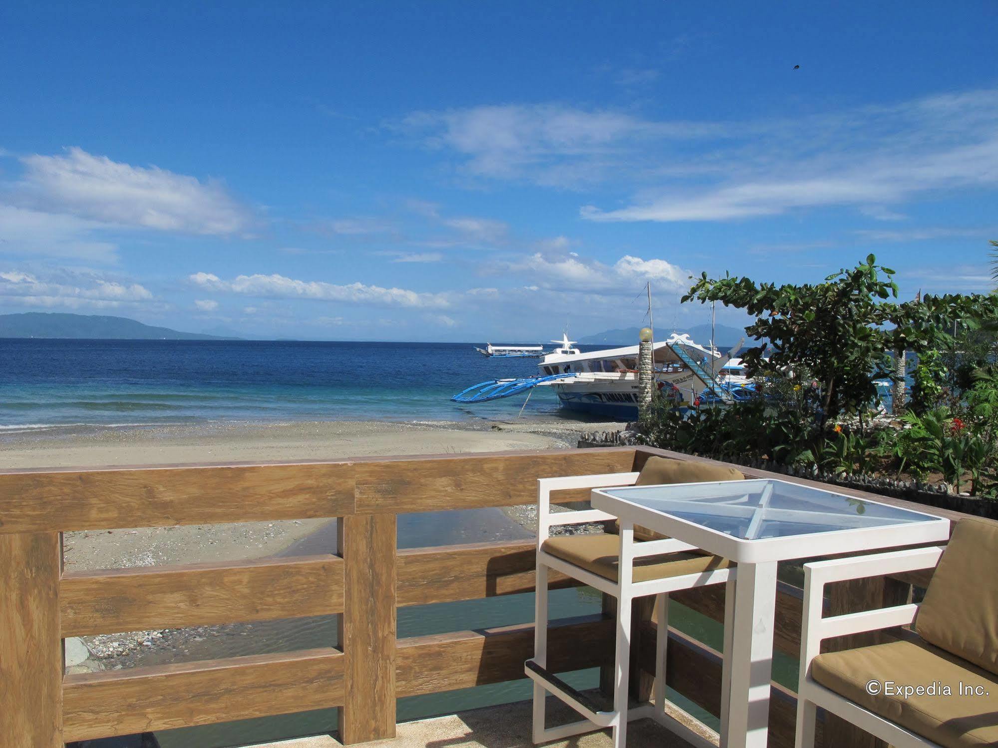 Infinity Resort Puerto Galera Εξωτερικό φωτογραφία