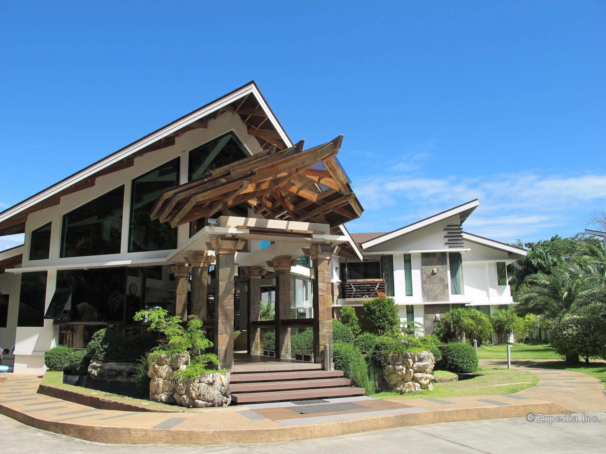 Infinity Resort Puerto Galera Εξωτερικό φωτογραφία